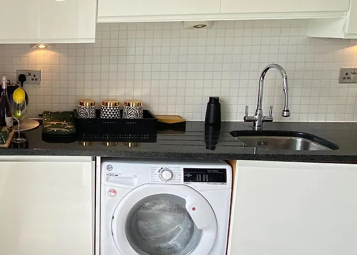 Glasgow Two Bedroom Penthouse
